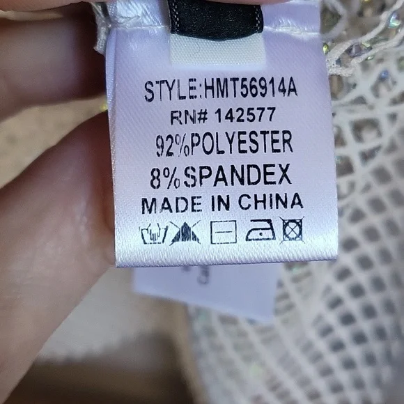 Haute Monde fishnet tank with Rhinestones - Picture 4 of 4